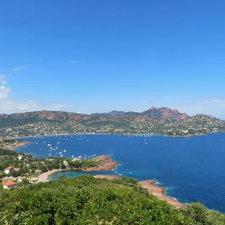 Appartamento Cap Esterel Hameau Zone N2 - Studio Mer - Ref. 314La *
